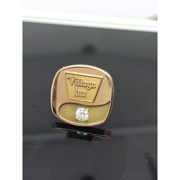 Village Inn Restaurant Diamond 10k Yellow Gold Service Pin No Back - Picture 7 of 7